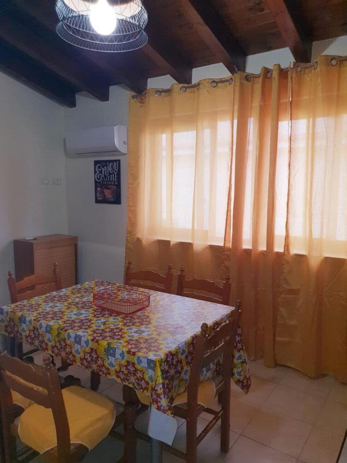 Casa Vacanza L'Antico Moderno テッラジーニ エクステリア 写真