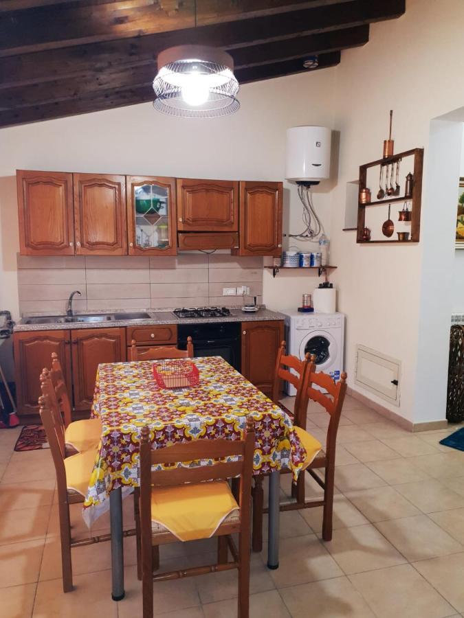 Casa Vacanza L'Antico Moderno テッラジーニ エクステリア 写真